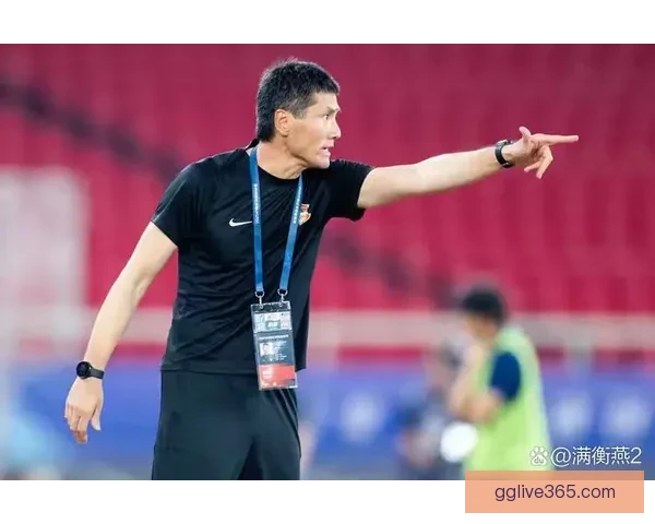 国足主帅邵佳一到访皇马会晤弗洛伦蒂诺获赠十号球衣引热议